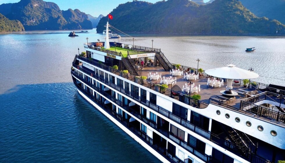 Du thuyền Rita Cruise