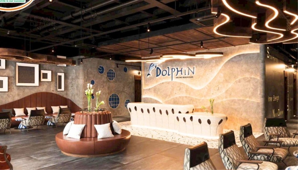 du thuyền Dolphin Halong Beach Club