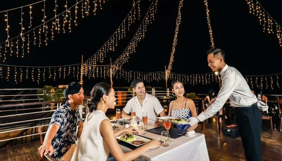 du thuyền saquila yacht