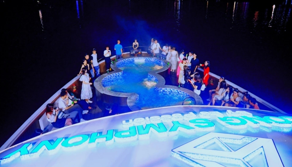  du thuyền Symphony Dinner Cruise