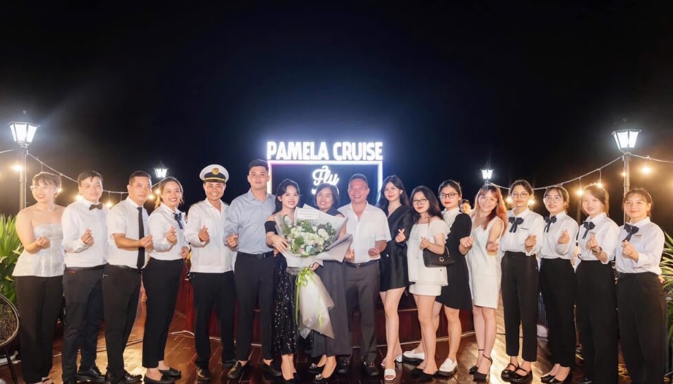 Du thuyền pamela cruise hạ long