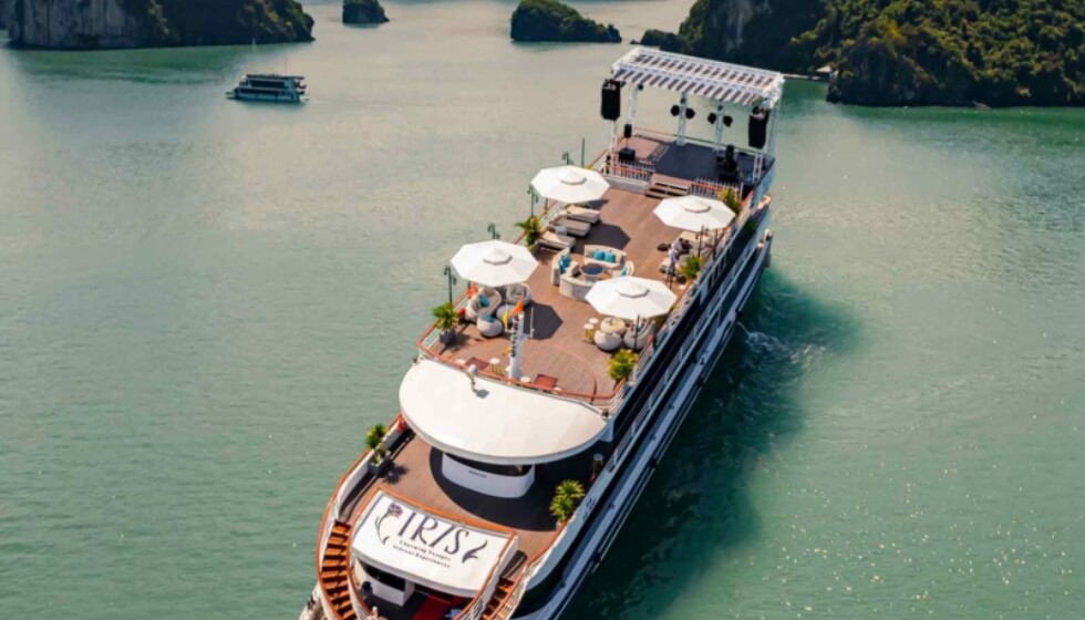 Du thuyền IRIS Cruise hạ long